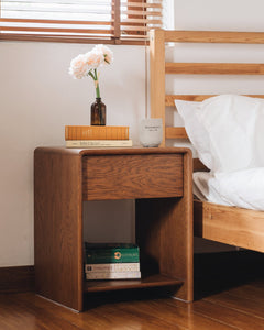 Pup Sidetable