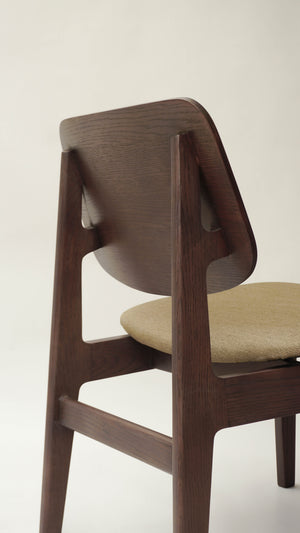 Yang-Na Lounge Chair