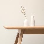Nichi Table
