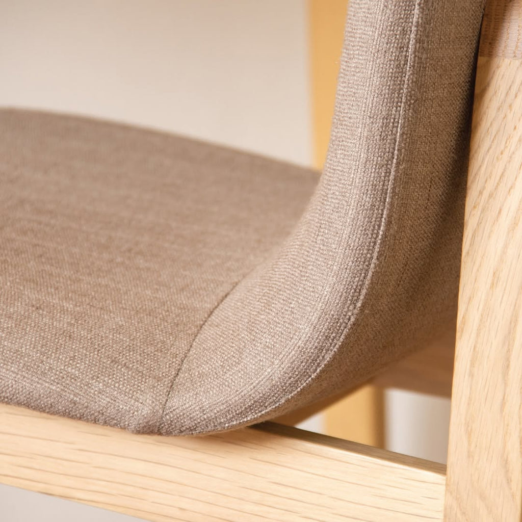 Base Chair – Hoog Furniture